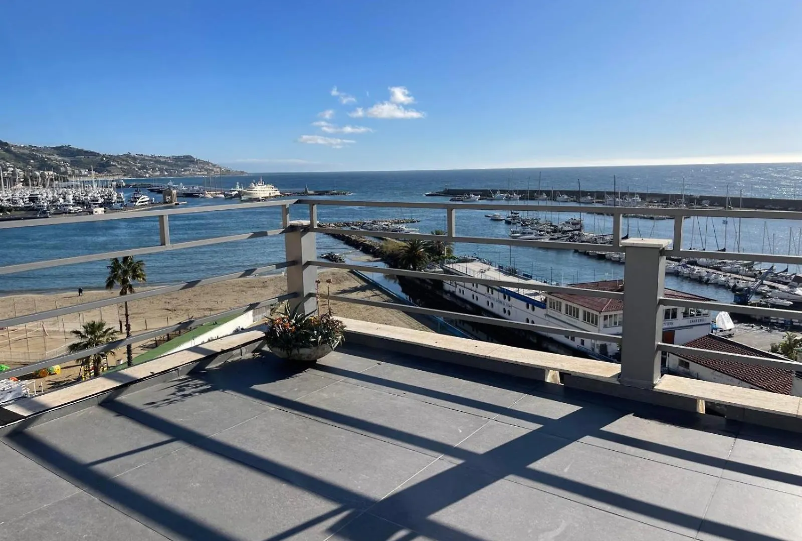Zaffiro Attico Sanremo- Stunning View Terrace Apartment 0*, Sanremo Italy